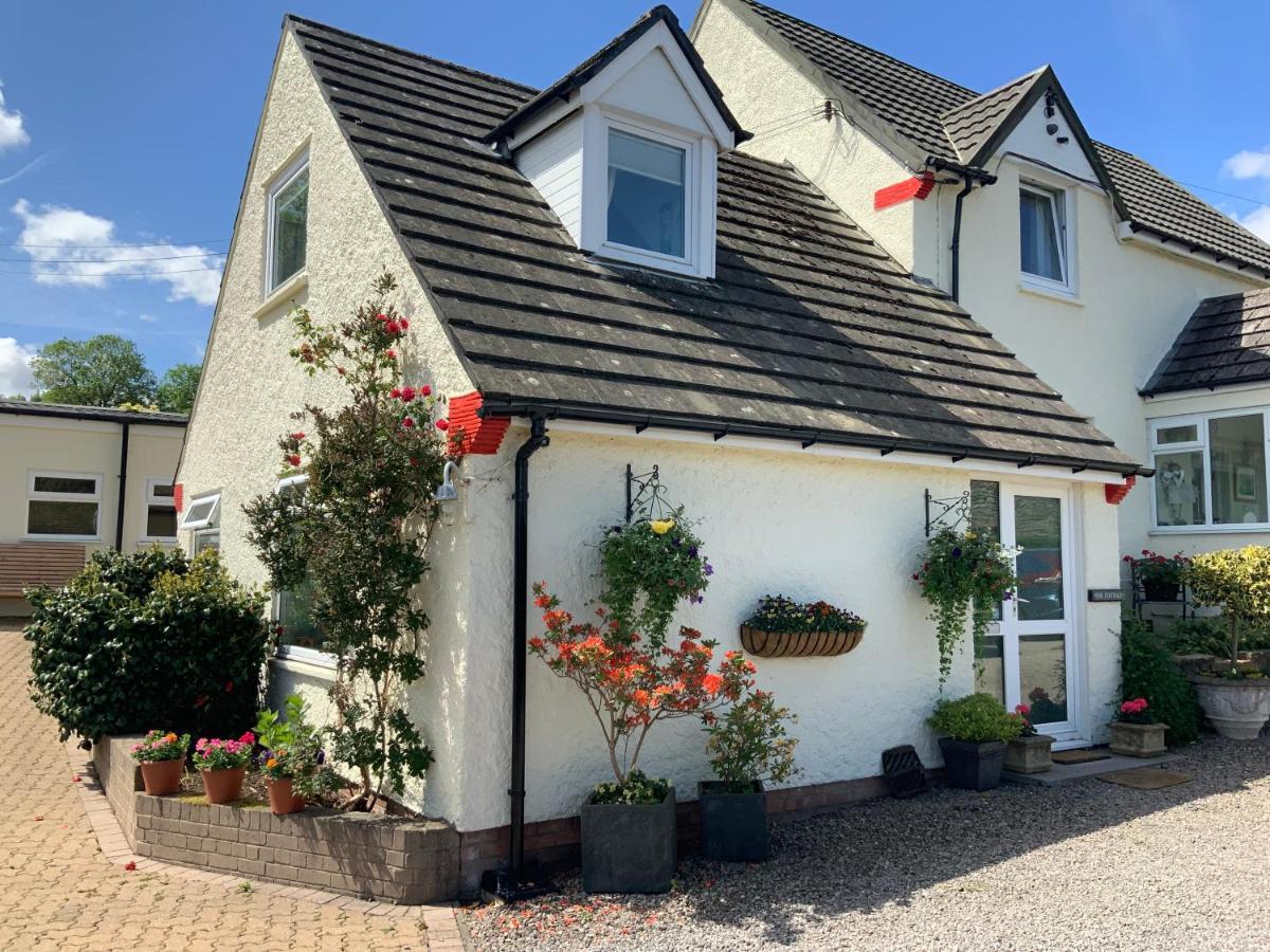 أبرجافني Llanwenarth Cottage A Beautiful Place To Just Be. المظهر الخارجي الصورة